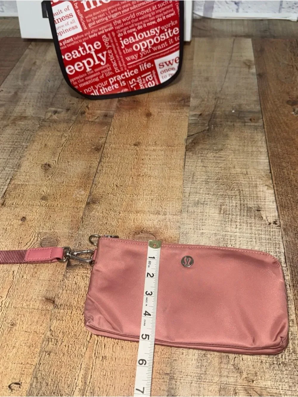 Lululemon Curved Wristlet Brier Rose